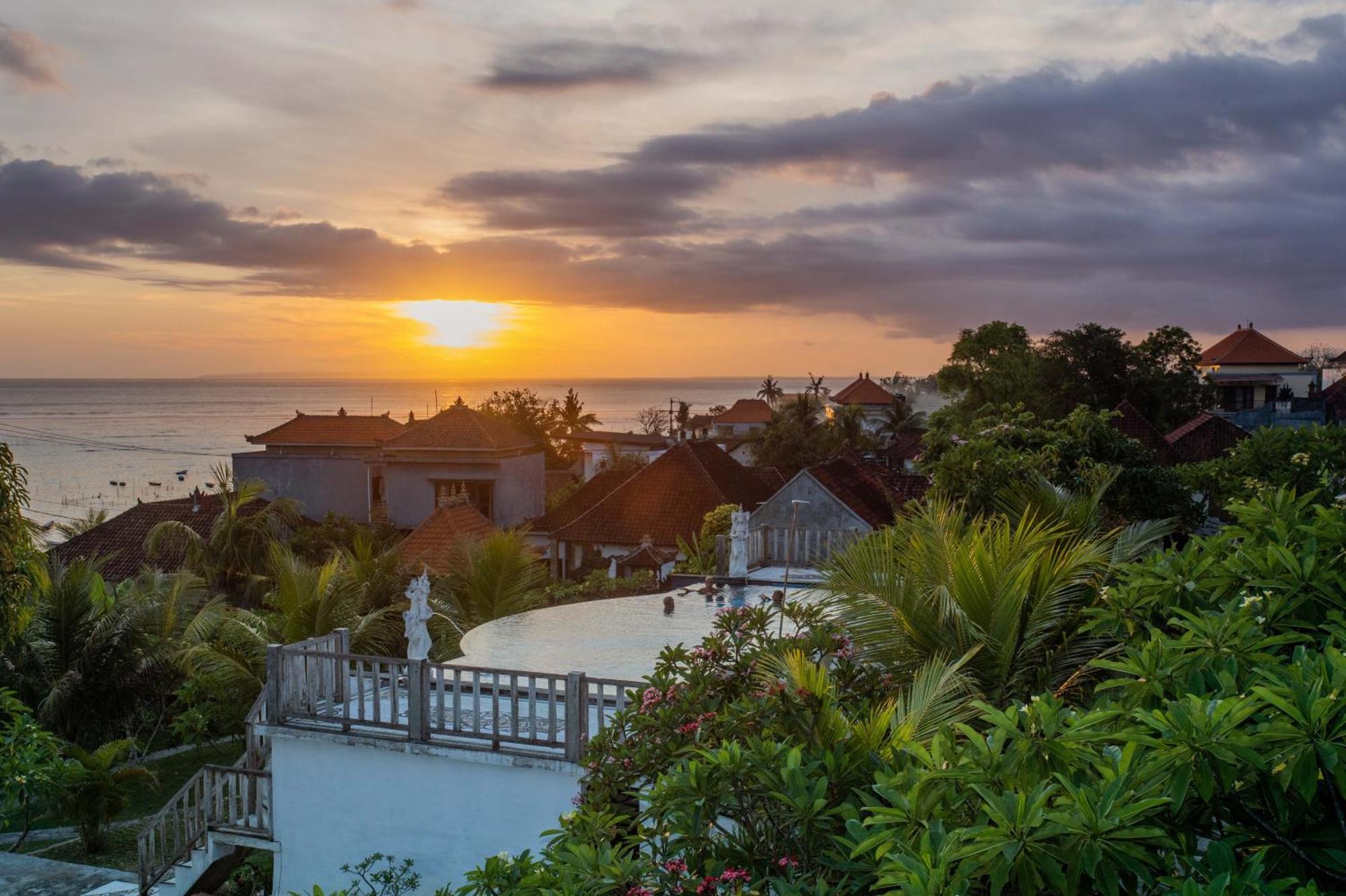Tawe Ocean Blue Villa Lembongan Exterior foto