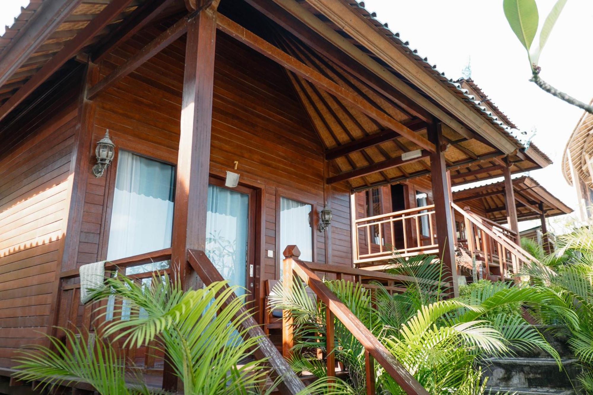Tawe Ocean Blue Villa Lembongan Exterior foto
